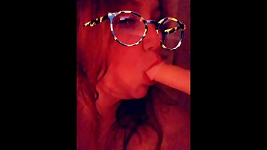 BBW Redhead teaches how to suck