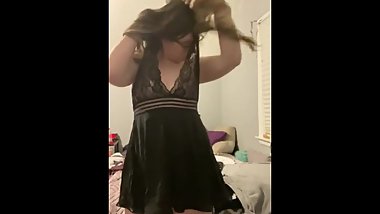 Bbw girl shows off
