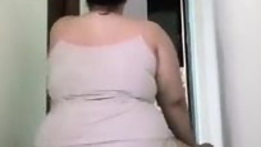 Bbw twerking it