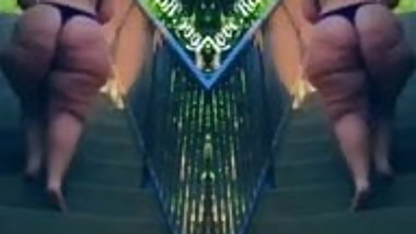 Nice nice big big butt