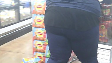 Ghetto Big Girl getting some action