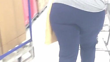 Thick Milf loving the Attention & Bends Over