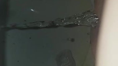 wife pissing